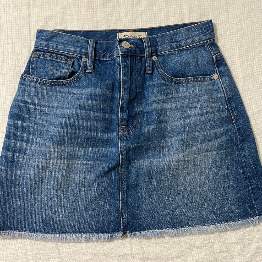 Madewell denim skirt